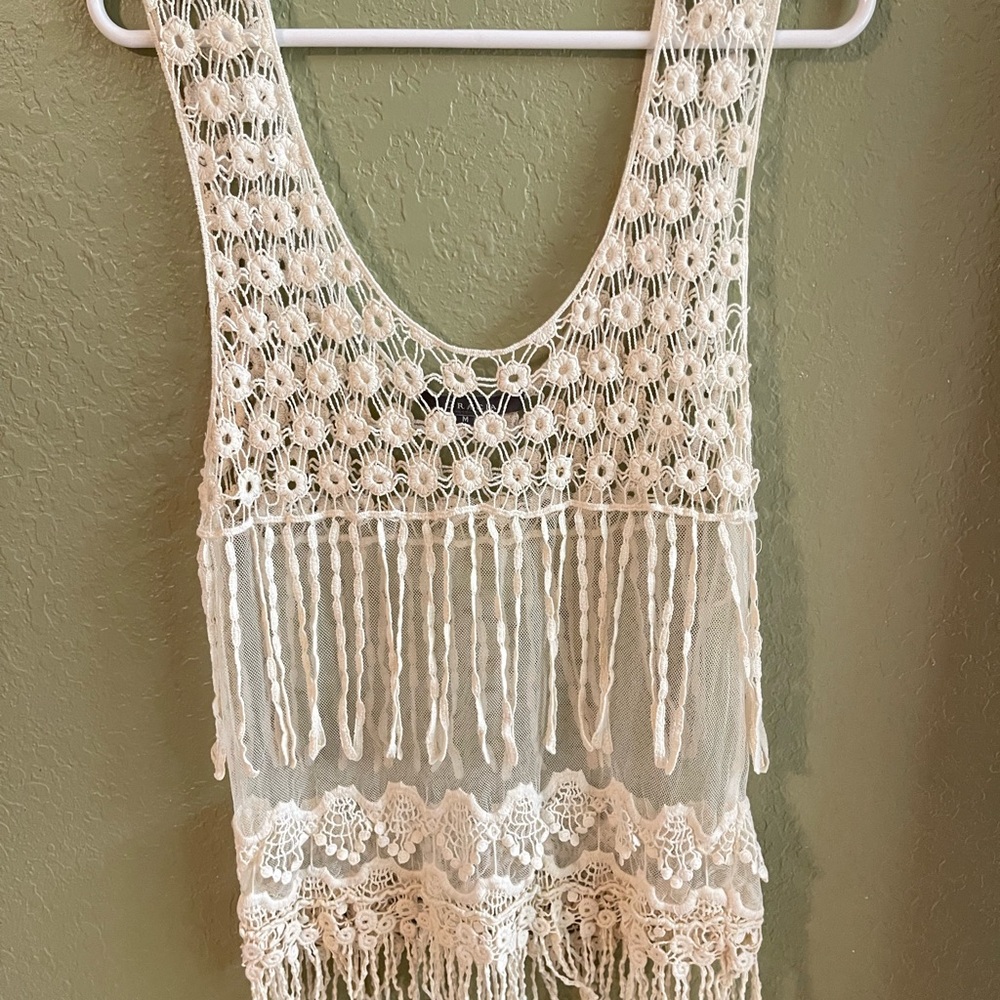 Gracia Cream Crochet Floral Top